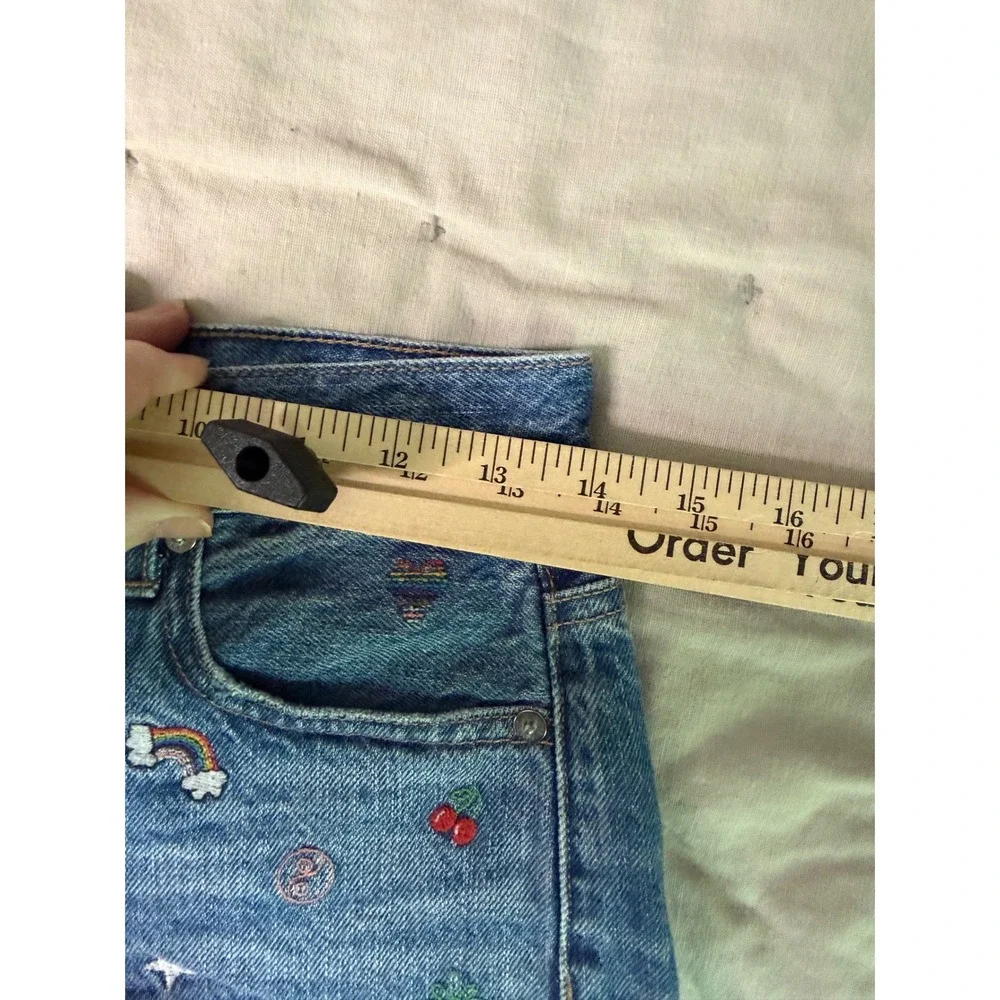 American Eagle Embroidered Denim Shorts Sz 0‎ Medium Wash Rainbow Smiley Cutoff